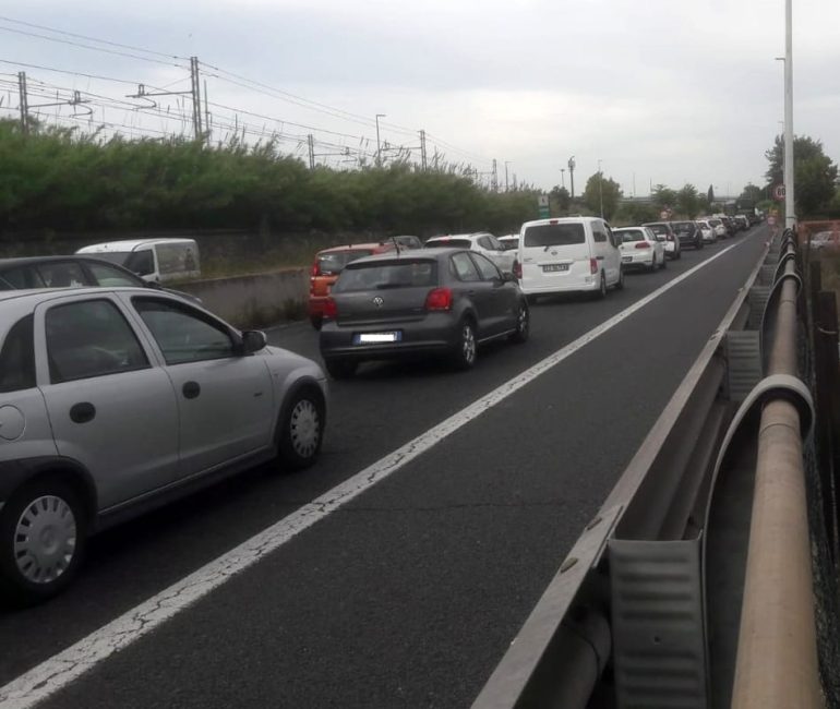 Restringimento Roma-Fiumicino: residenti e pendolari sul piede di guerra