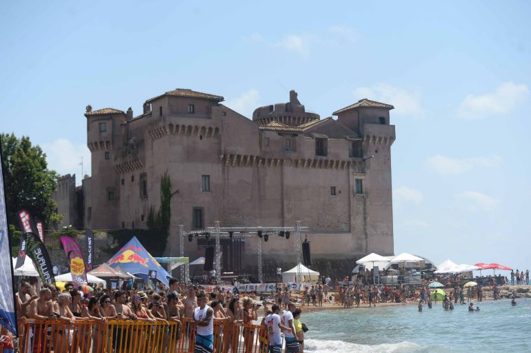 SANTA SEVERA Tutto pronto per il Surf Expo. Da domani…
