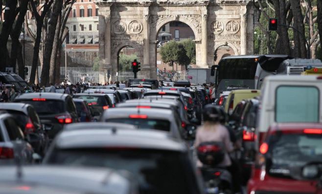 Domenica ecologica a Roma, 3 dicembre stop auto in Fascia Verde