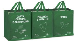 Anche a Tor Bella Monaca Vecchia la raccolta porta a porta