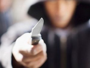 ROMA Tenta di violentare una ‘escort’ e poi la rapina