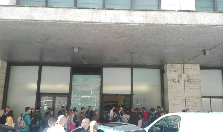 STADIO DELLA ROMA Brutta reazione della Raggi verso un giornalista