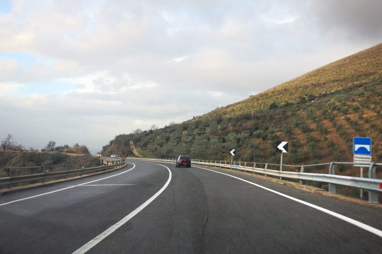 Salaria tratto chiuso per messa in sicurezza