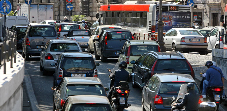 Stop auto a benzina e diesel UE Governo