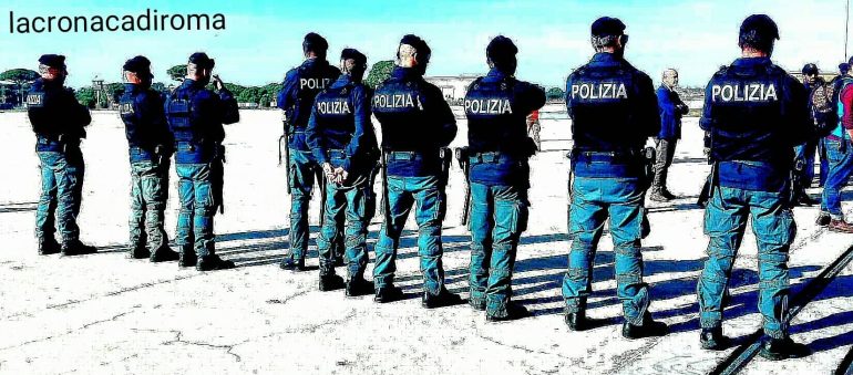 Rom aggrediscono poliziotti a Termini. Spari in aria