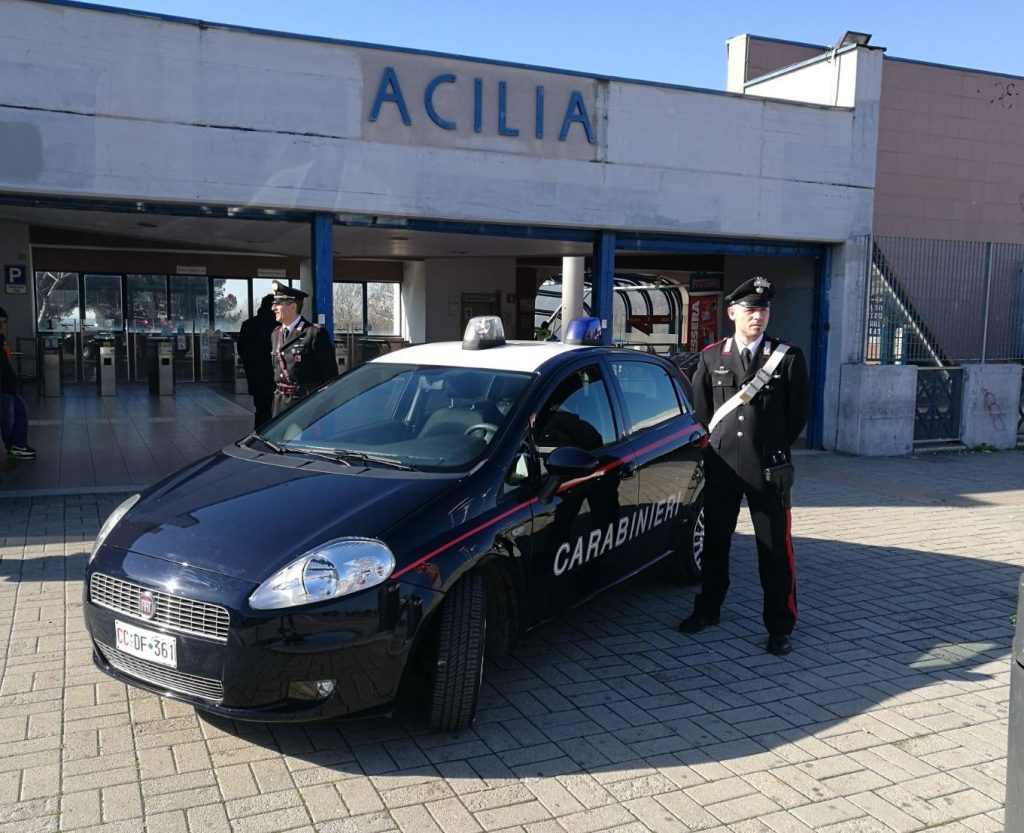 Acilia Anziano costretto a consegnare la pensione e non solo…