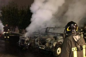 ROMA A fuoco sede della Protezione Civile a Ponte Galeria