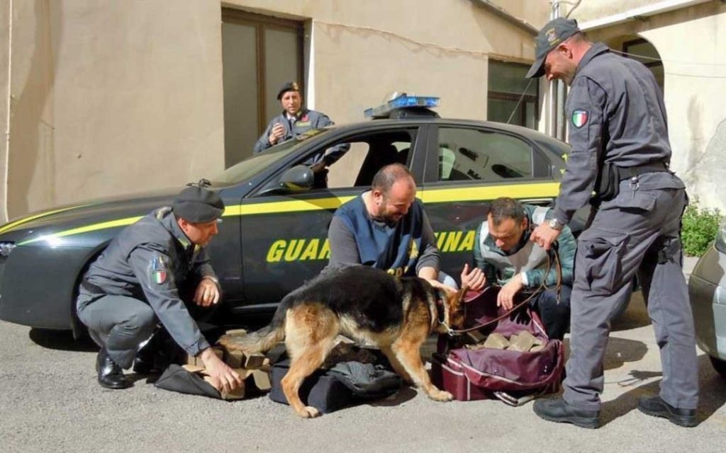Scambio di droga tra Lazio e Calabria, 18 arresti