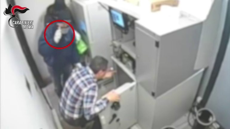 OSTIA Finalmente arrestati i rapinatori del 2017