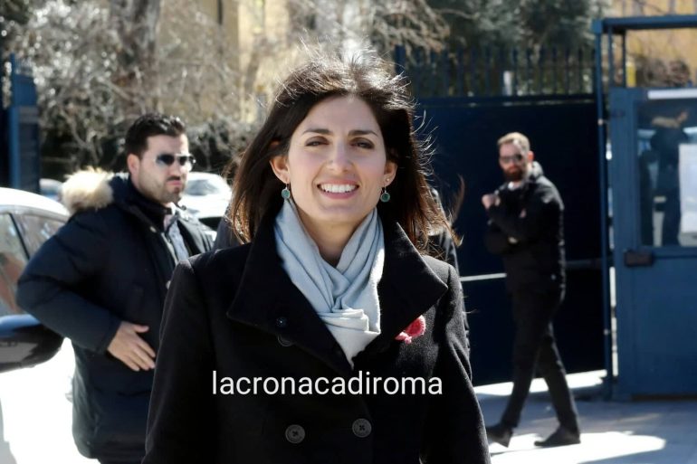 ROMA La Raggi sui lavori a Tor Bella Monaca
