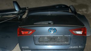 ROMA TOR VERGATA Pizzicati a smontare auto rubata: due in manette