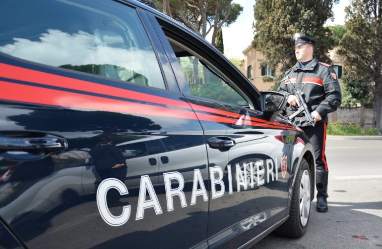 ROMA SAN BASILIO Madre e figlio pusher in manette