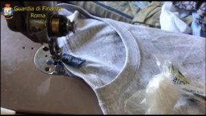 ROMA ROMANINA Sartoria del falso sequestrata dalla GdF: senegalese nei guai