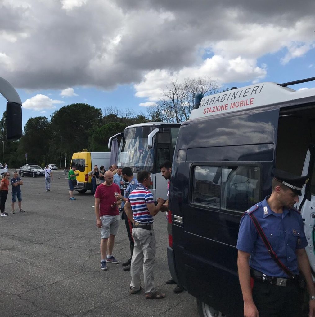 TOR DI VALLE – Arrestato corriere di oggetti rubati