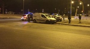 ROMA EUR Auto si ribalta sulla Colombo: morto un giovane
