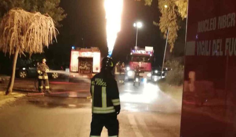 CERVETERI Esplosione in villa: tra i feriti un vigile del fuoco