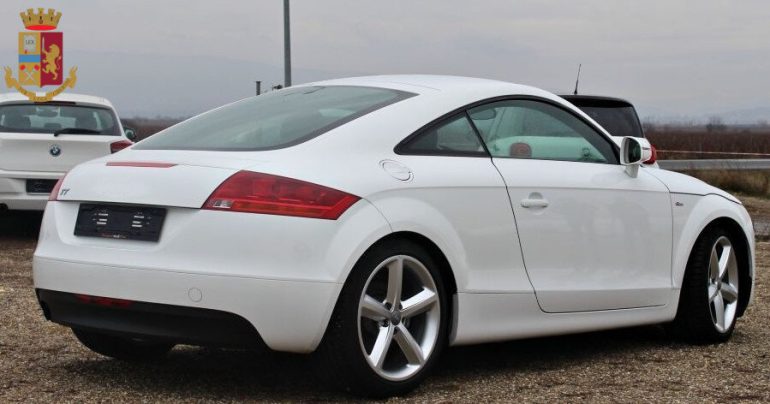 ROMA Auto rubate e rivendute in Romania: 5 denunciati