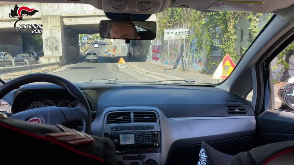 Colpo dei Carabinieri ai pusher di Tor Bella Monaca