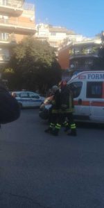 Tenta il suicidio ma uccide un cagnolino