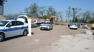ROMA – Sequestrato cantiere abusivo in piena attività