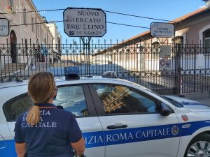 ROMA Chiude il Mercato Esquilino: non si rispettano norme anti Covid
