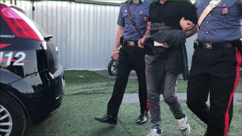 CARABINIERI CONFISCANO IL TESORO DEI GAMBACURTA, LA MAFIA DI MONTESPACCATO