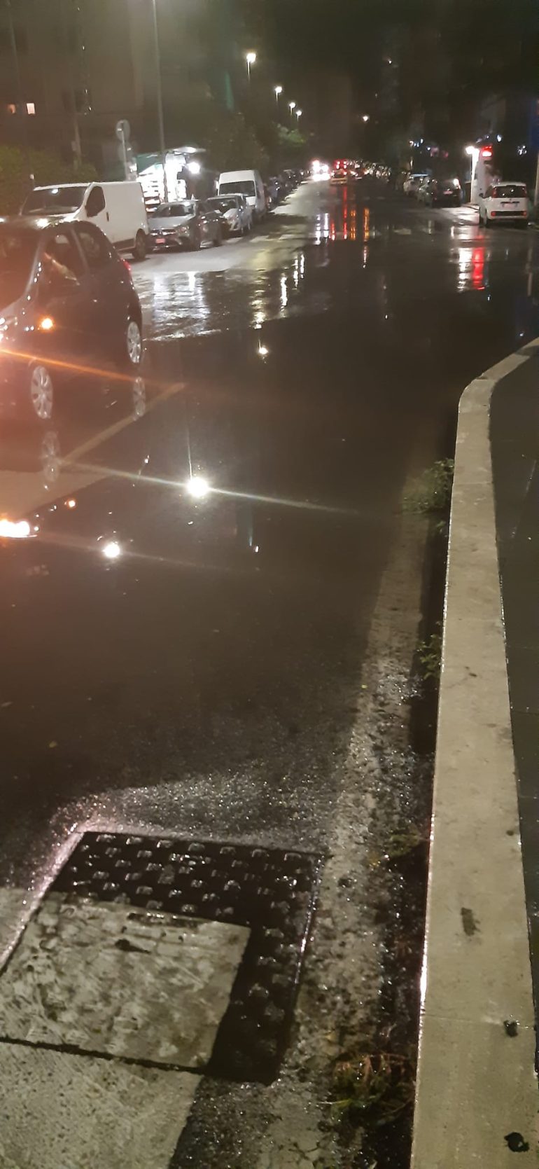 Il PD attacca la Raggi  “Al primo acquazzone Roma sott’acqua. Manutenzione tombini solo a parole”