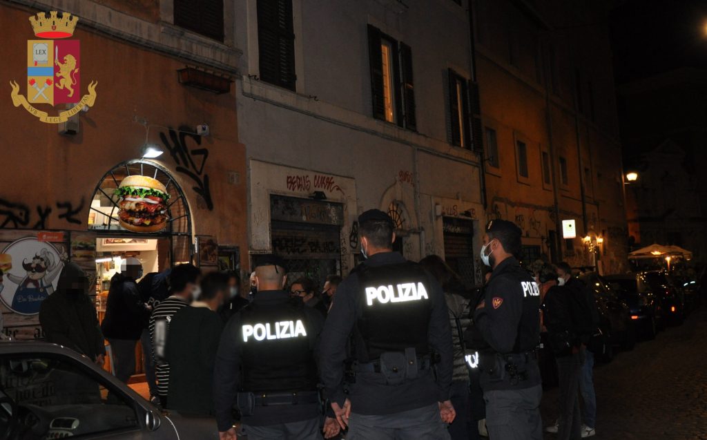 Controlli movida Roma, boom di locali chiusi e denunce
