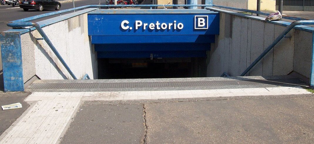 Roma Metro B Castro Pretorio