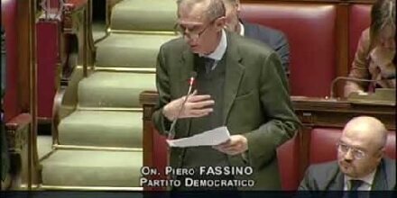 Stipendi parlamentari Fassino