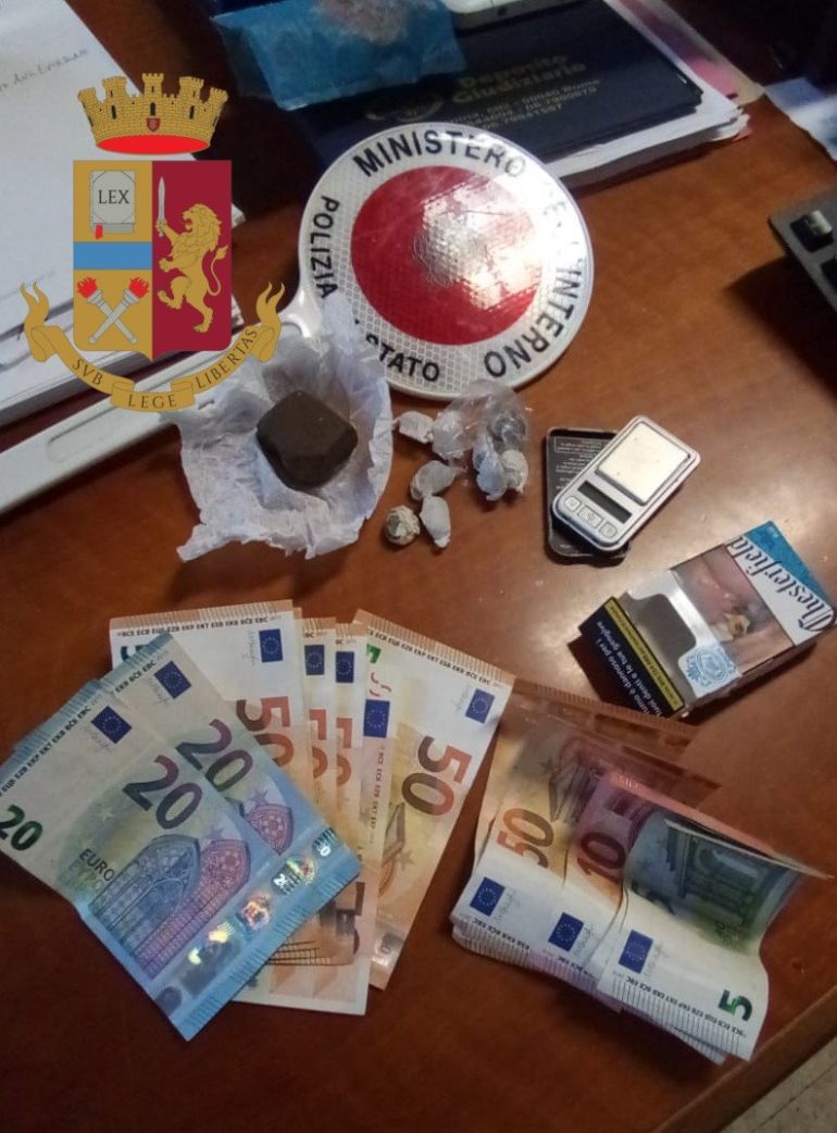 Ponte Lungo – Due ragazzi minorenni trovati con il fumo