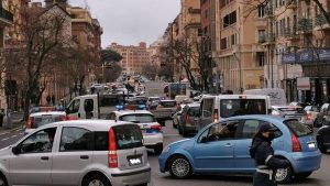 Via Taranto, la Raggi corregge il tiro sulla nuova viabilità  (VIDEO)