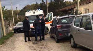 GALLICANO Donna trovata morta in casa del cognato: “Partito un colpo di pistola”
