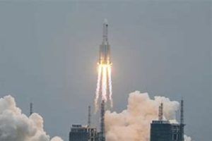 Razzo Cinese incontrollato diretto sull’Italia