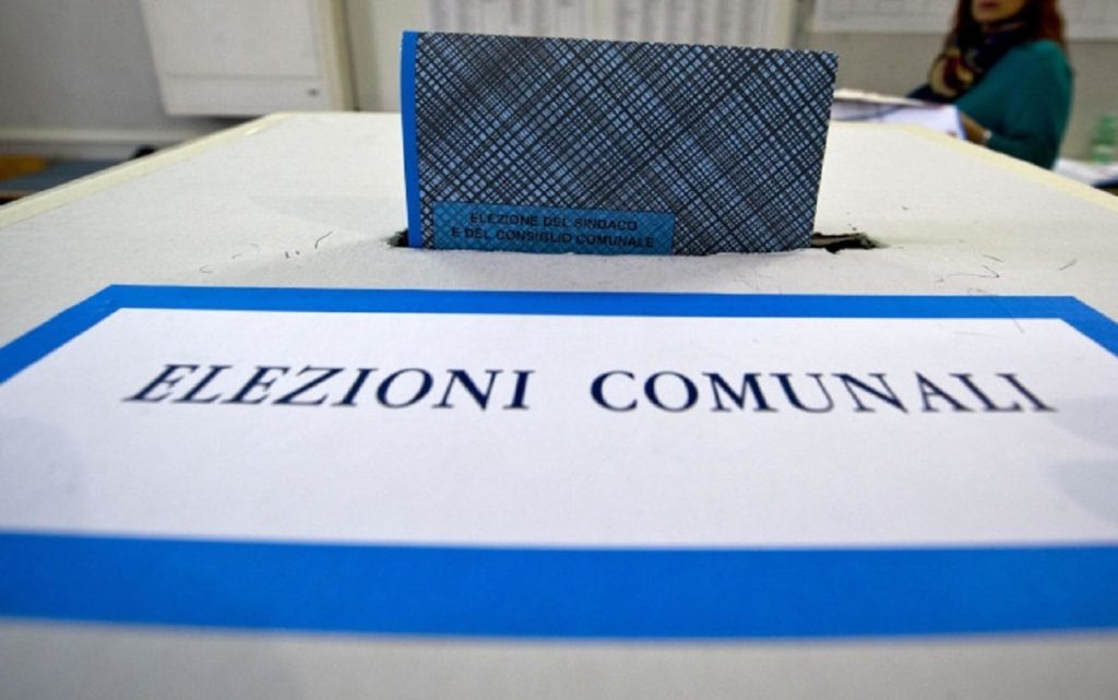 Elezioni Roma : L’affluenza la fa da padrona, numeri ai minimi storici