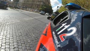 Vende casco rubato su internet: il proprietario lo riconosce e lo fa arrestare