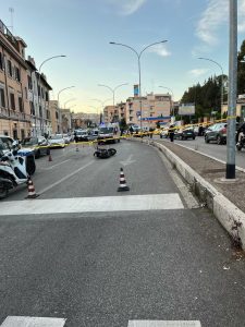 Incidente Corso Francia, giovane centauro perde la vita