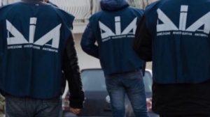 Ndrangheta a Roma, le manette della Dia a 43 persone