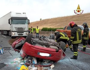 Incidente mortale a Guidonia. Perdono la vita marito e moglie 70enni
