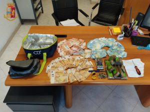 Roma stupefacente, raffica di arresti tra San Lorenzo e Tor Bella Monaca: c’è anche 1 minorenne