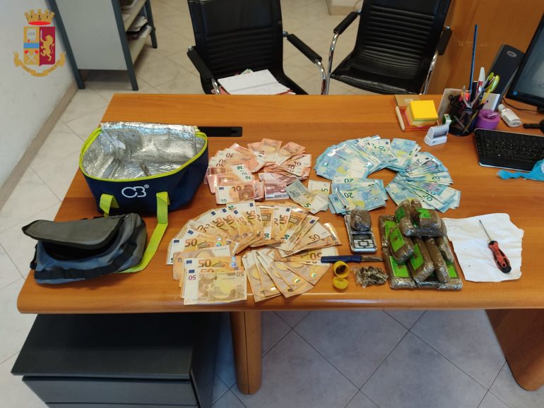 Roma stupefacente, raffica di arresti tra San Lorenzo e Tor Bella Monaca: c’è anche 1 minorenne