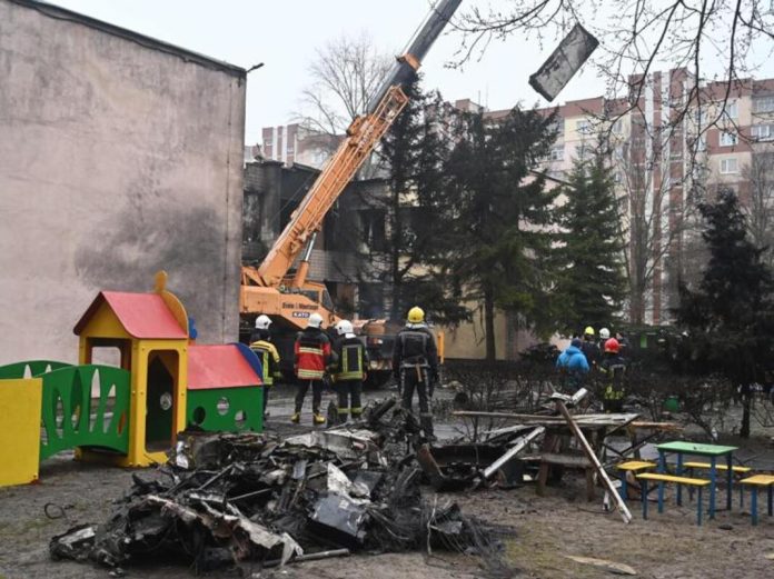 Strage in Ucraina, precipita elicottero a Kiev, tra i morti 3 bambini e il ministro dell'interno Monastyrskyi