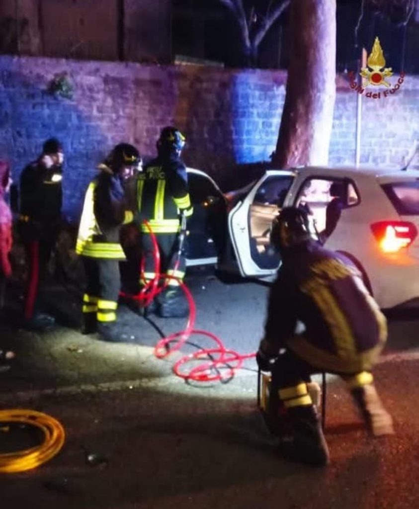 Incidente a Fiano Romano. Altri 4 giovani in codice rosso