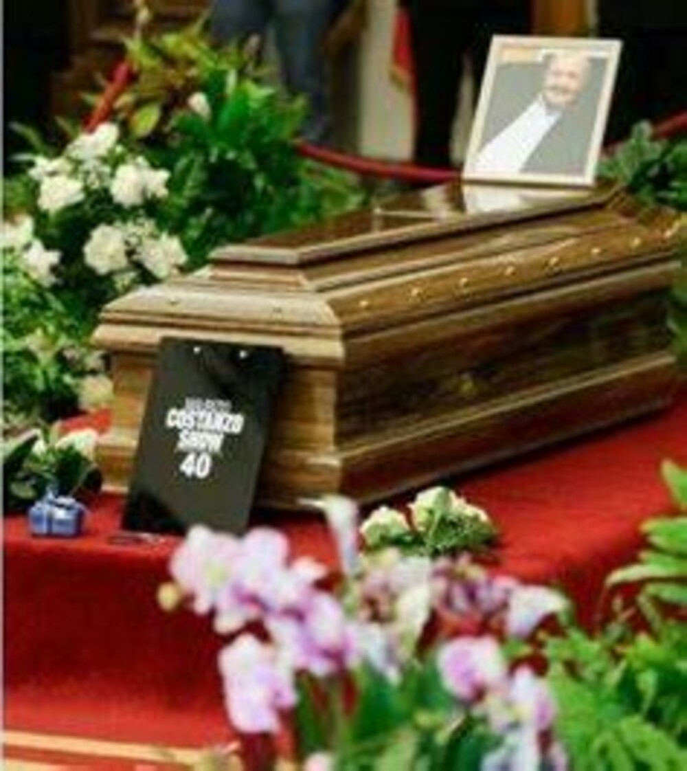 maurizio costanzo funerali sepoltura