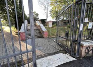 Scheletro rinvenuto nel parco: choc nel quartiere Pigneto