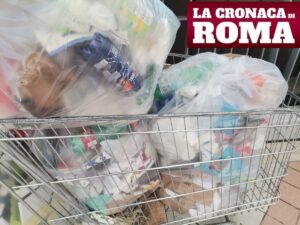 “Ama Roma” con i soldi nostri. 600 euro per gli operatori ecologici che lavoreranno a Natale