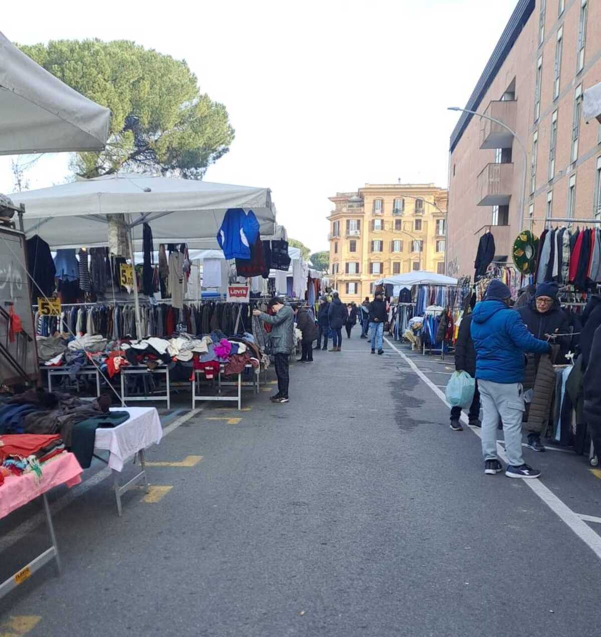 mercato via Sannio