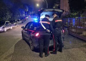 Torpignattara, Bengalese pugni in faccia alla moglie. La donna si ribella