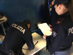 Roma, altro mega controllo a Tor Bella Monaca