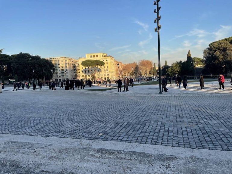 Al comitato di quartiere non piace la nuova Piazza San Giovanni. Il video
